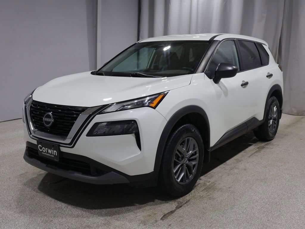 Used 2022 Nissan Rogue S AWD/4WD image 6