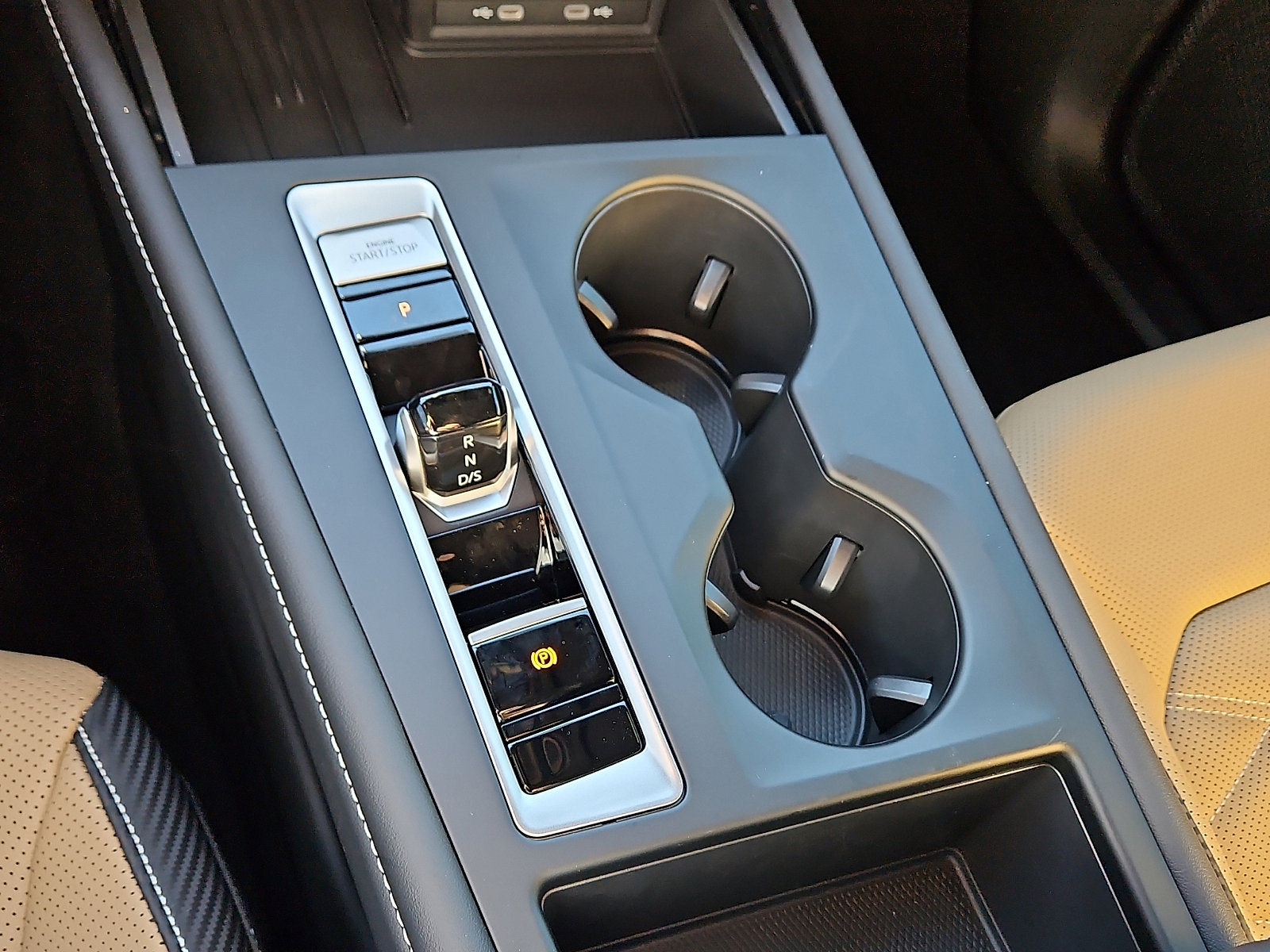 New 2026 Volkswagen Atlas Cross Sport SE image 14