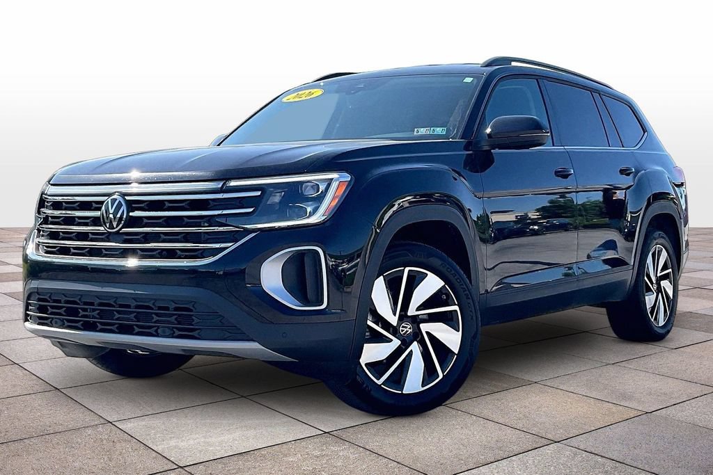 Used 2026 Volkswagen Atlas SE AWD/4WD image 2