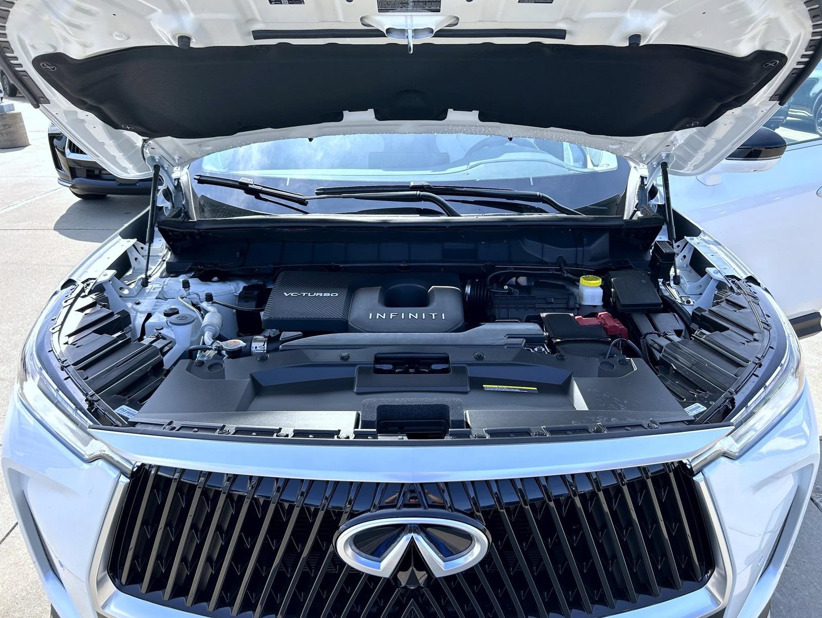 New 2027 INFINITI QX60 Luxe w/ Cargo Package AWD/4WD image 26