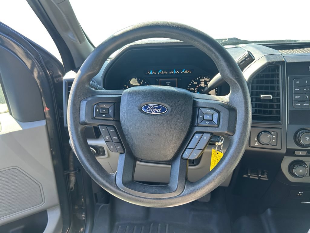 Used 2016 Ford F150 XL w/ Equipment Group 101A Mid AWD/4WD image 13