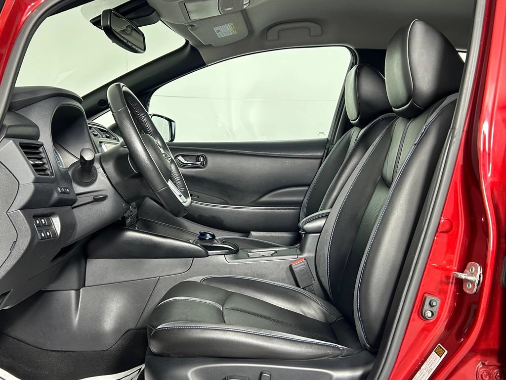 Used 2020 Nissan Leaf SL Plus FWD image 29