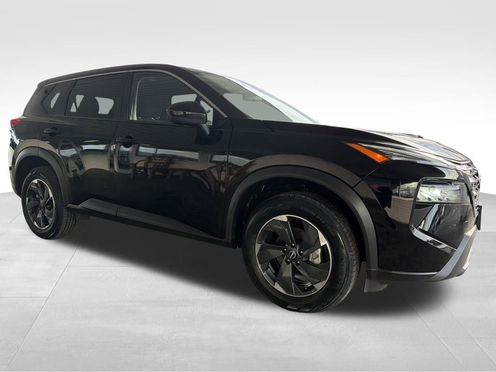 Used 2024 Nissan Rogue SV image 7