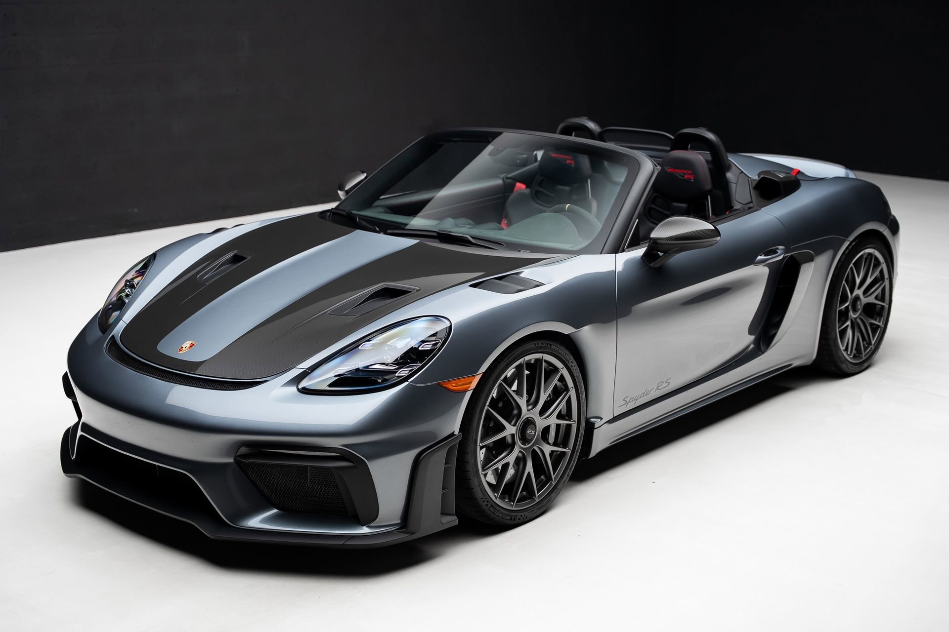 Used 2024 Porsche 718 Boxster Spyder RS RWD image 8