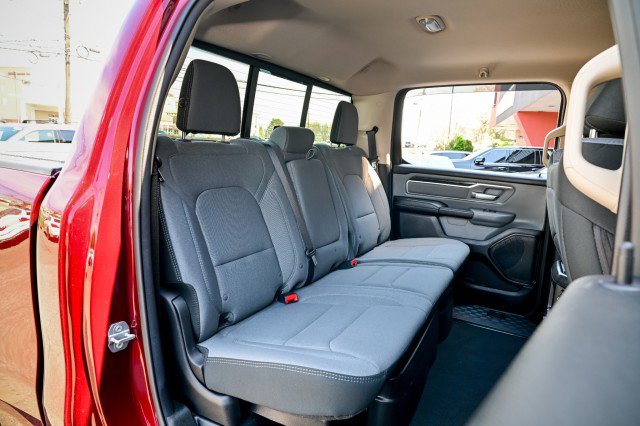 Used 2019 RAM 1500 Big Horn AWD/4WD image 22