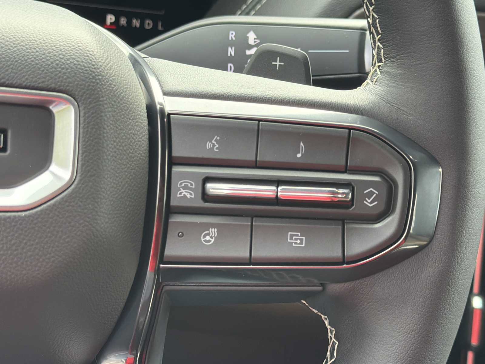 New 2026 GMC Yukon Denali Ultimate AWD/4WD image 9