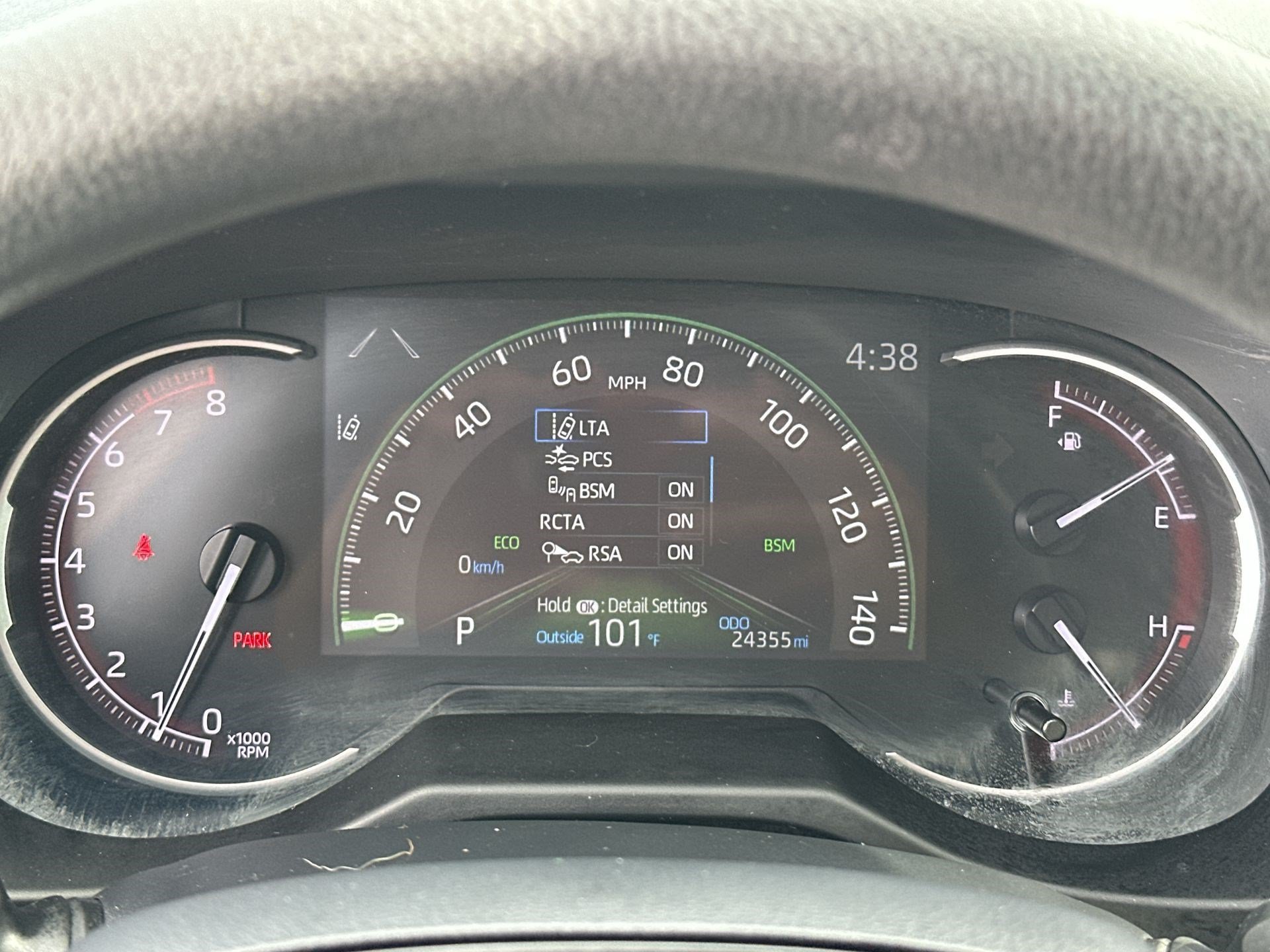 Used 2023 Toyota RAV4 XLE AWD/4WD image 10