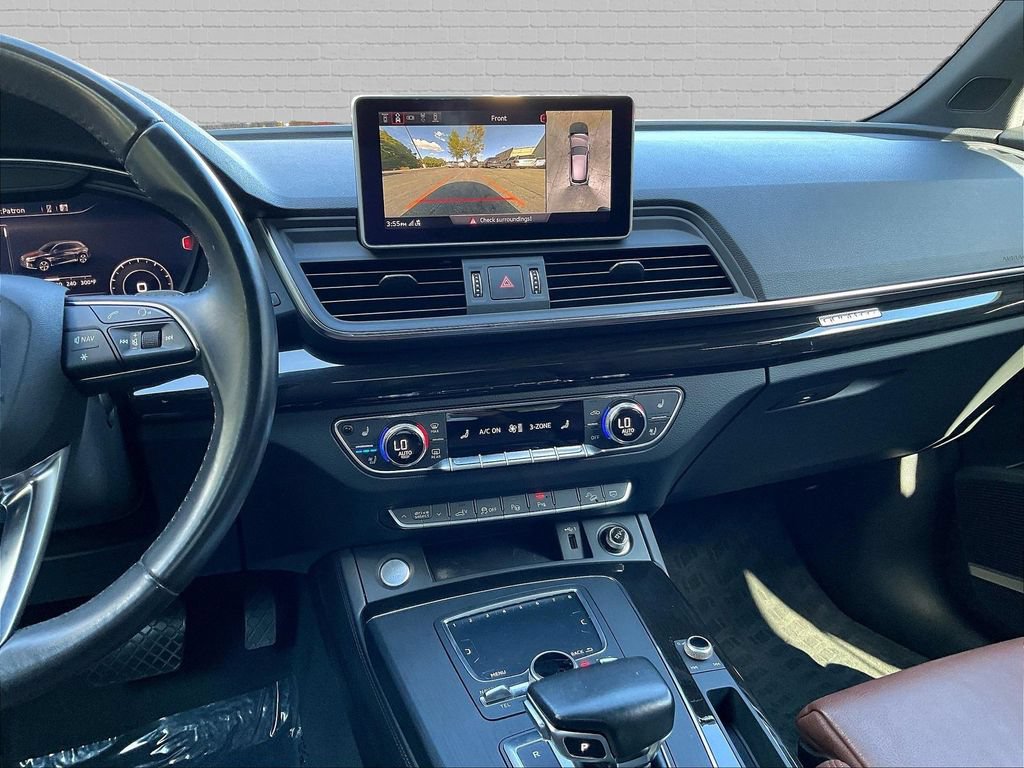 Used 2020 Audi Q5 e Prestige w/ Prestige Package AWD/4WD image 9