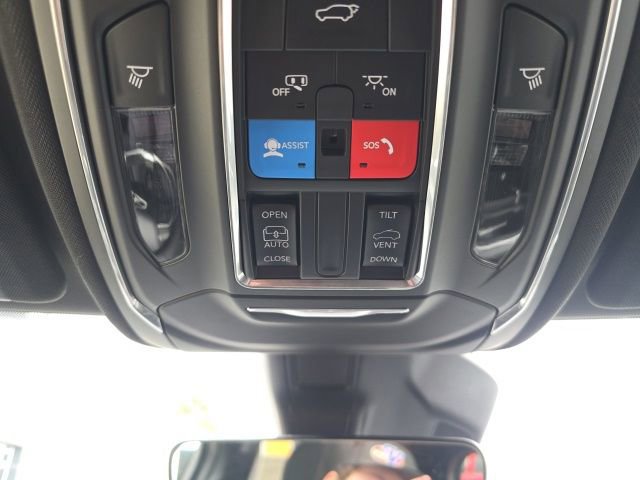 New 2026 Jeep Grand Cherokee L Laredo image 25