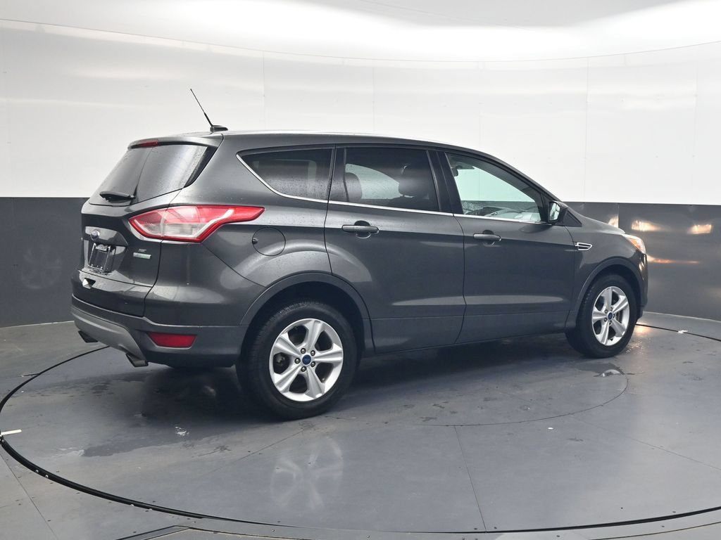 Used 2016 Ford Escape SE FWD image 4