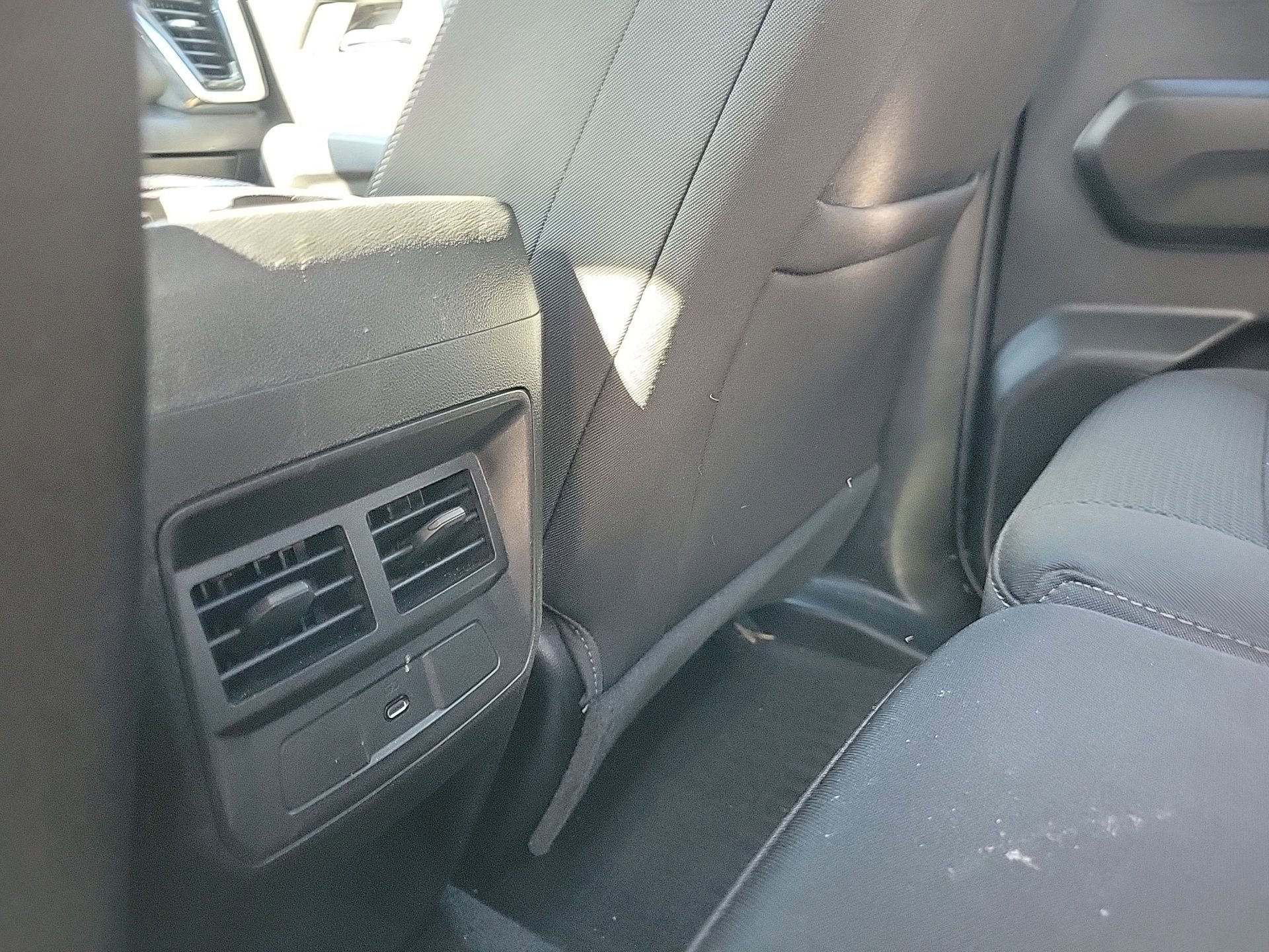 Used 2024 GMC Canyon Elevation image 18