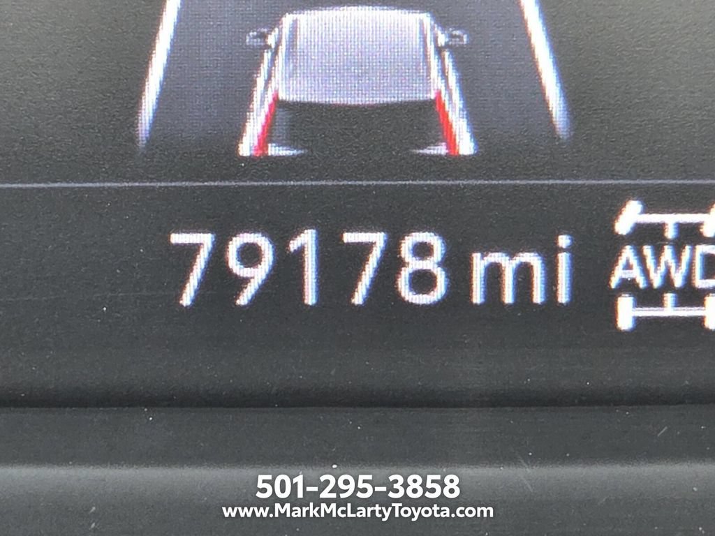 Used 2023 Cadillac XT4 Premium Luxury w/ Cold Weather Package AWD/4WD image 23