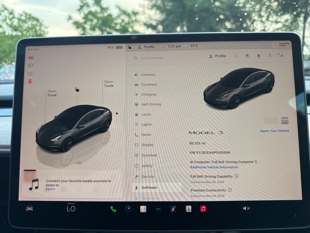 Used 2023 Tesla Model 3 Standard Range RWD image 23