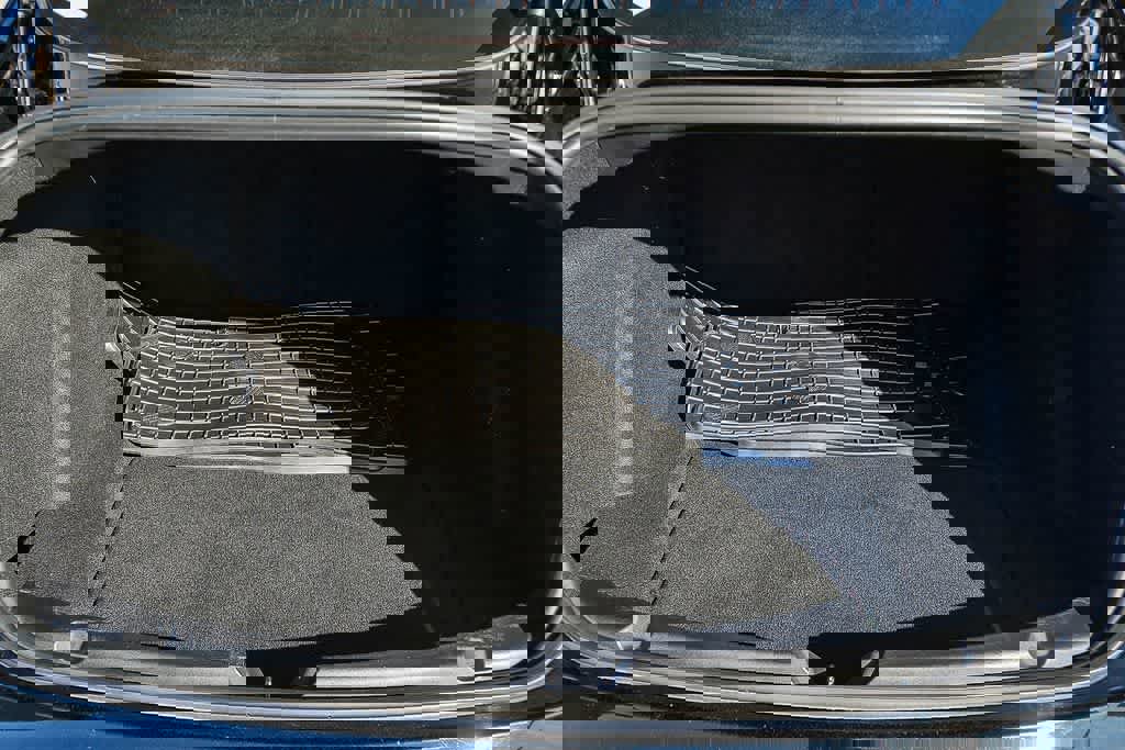 Used 2019 Tesla Model 3 Standard Range image 29