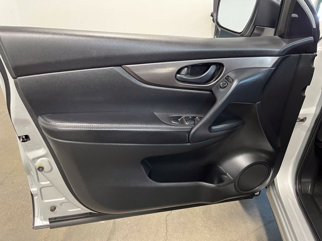 Used 2021 Nissan Rogue Sport S FWD image 25
