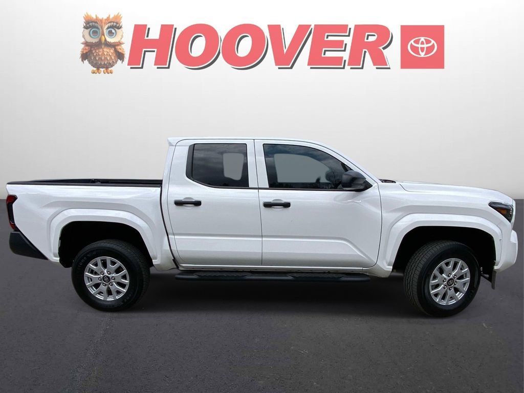 Used 2024 Toyota Tacoma SR image 2