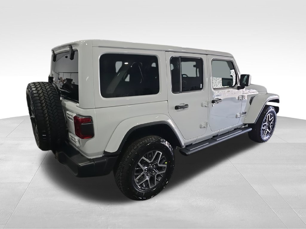 New 2026 Jeep Wrangler Unlimited Sahara AWD/4WD image 8