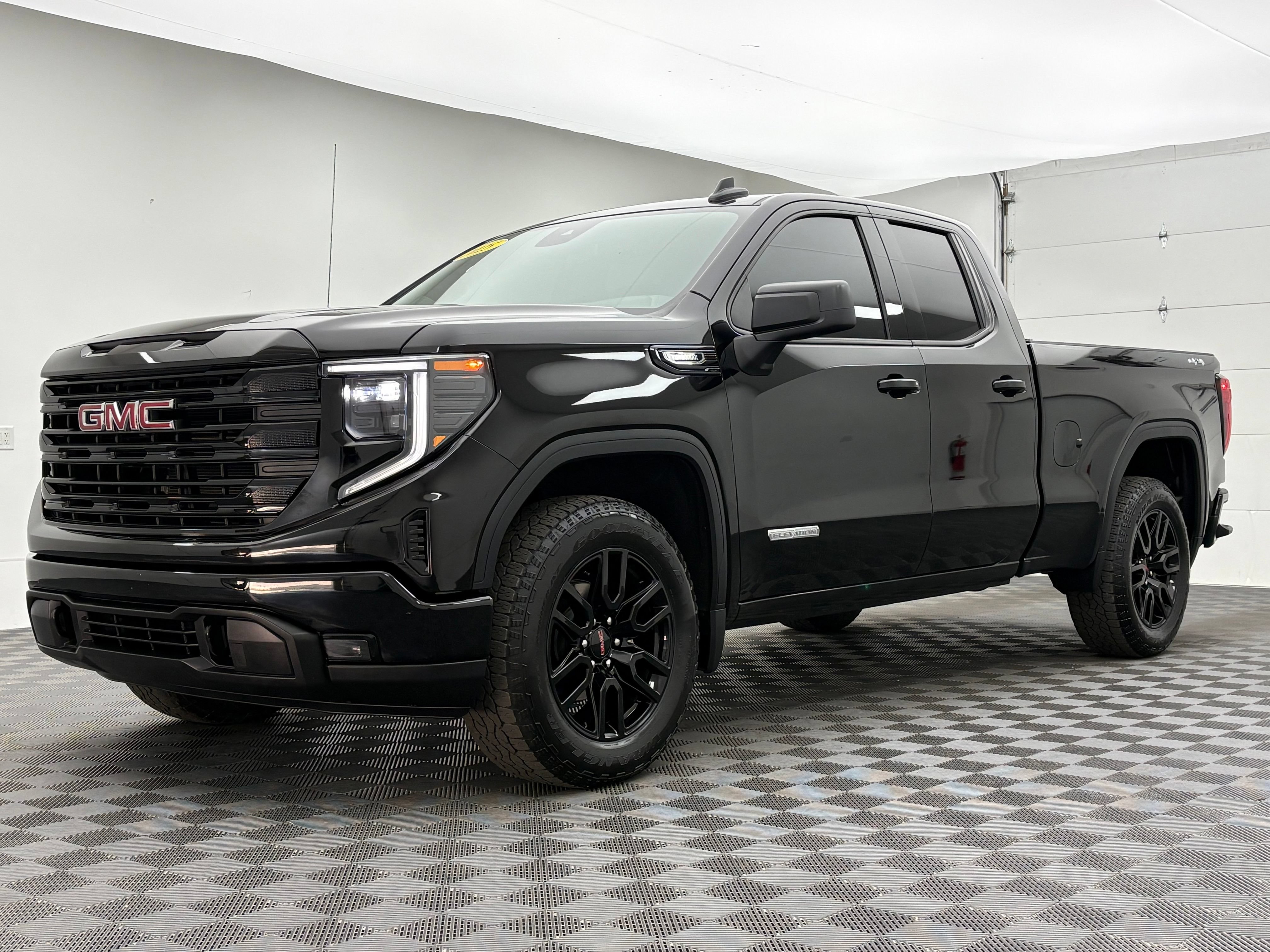 Used 2025 GMC Sierra 1500 Elevation AWD/4WD video 2