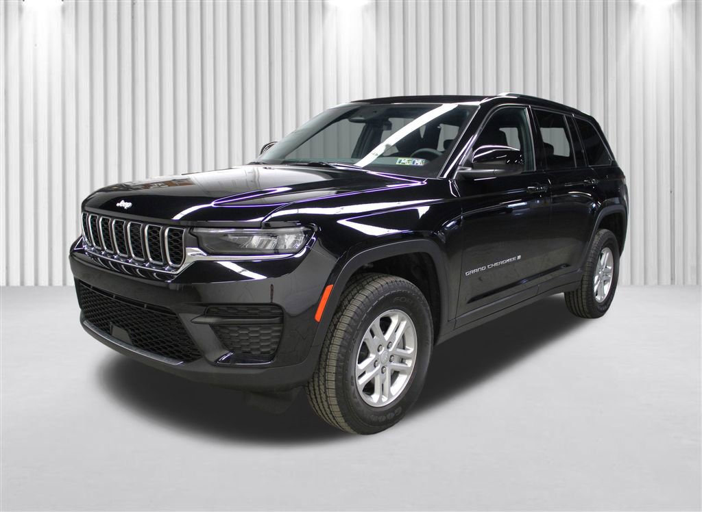New 2025 Jeep Grand Cherokee Laredo w/ Luxury Tech Group I image 8