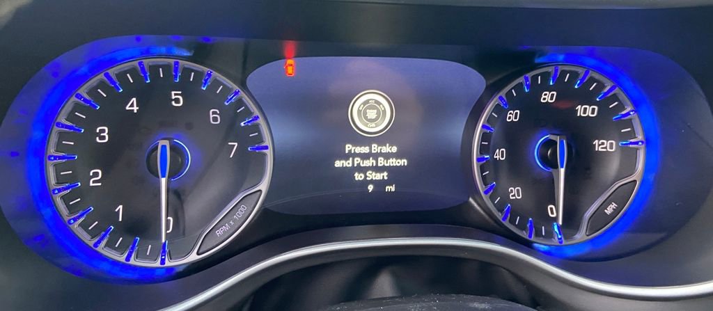 New 2026 Chrysler Pacifica Select image 15