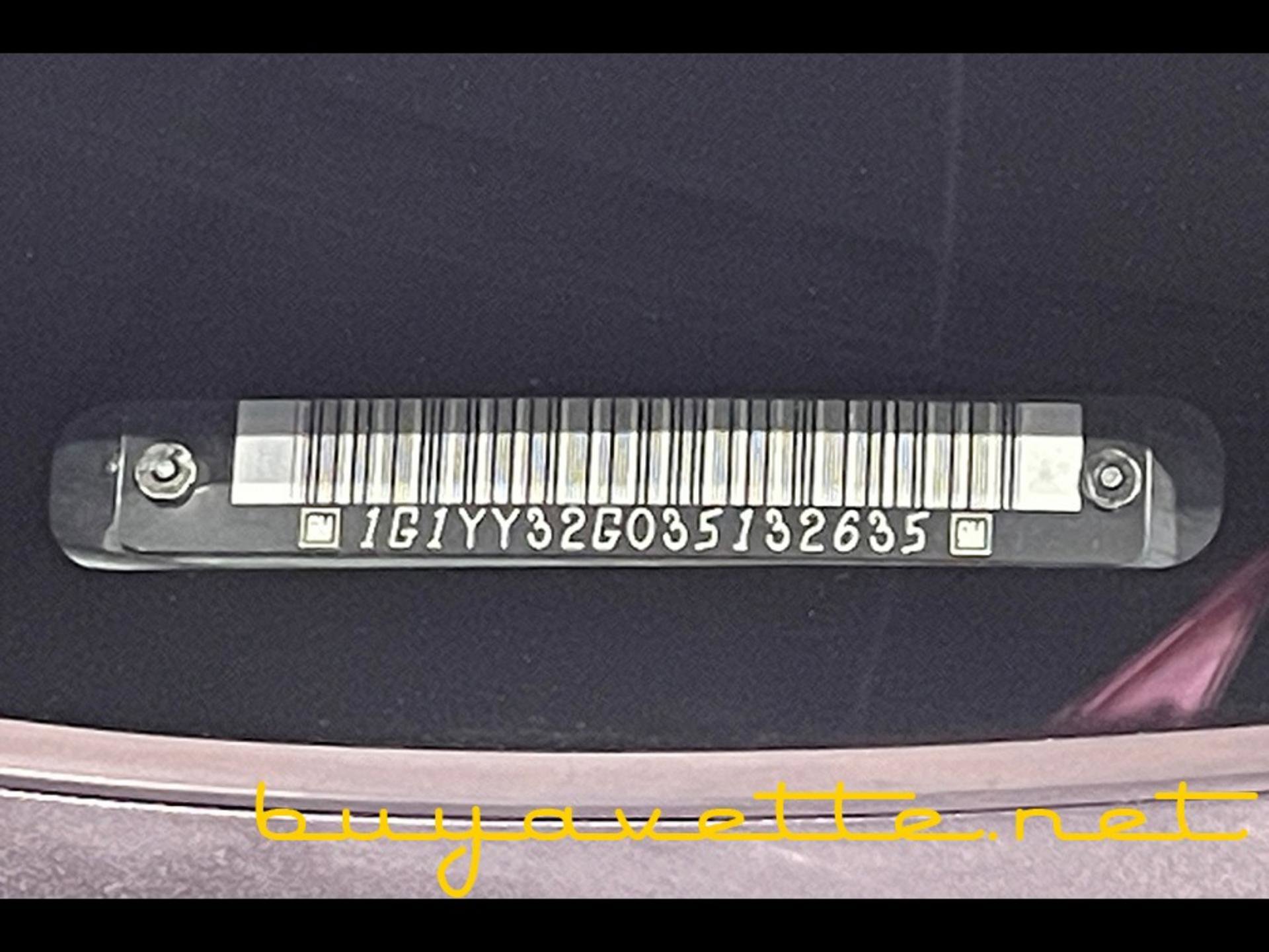 Used 2003 Chevrolet Corvette Convertible w/ Preferred Equipment Group1 image 31