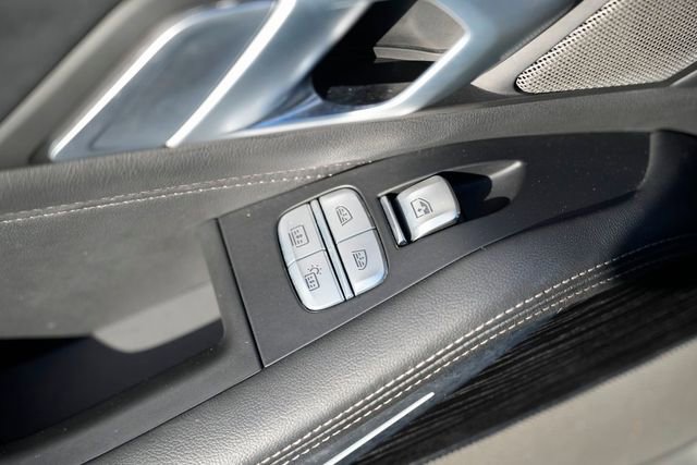 Used 2020 BMW X7 M50i w/ Dynamic Handling Package image 38