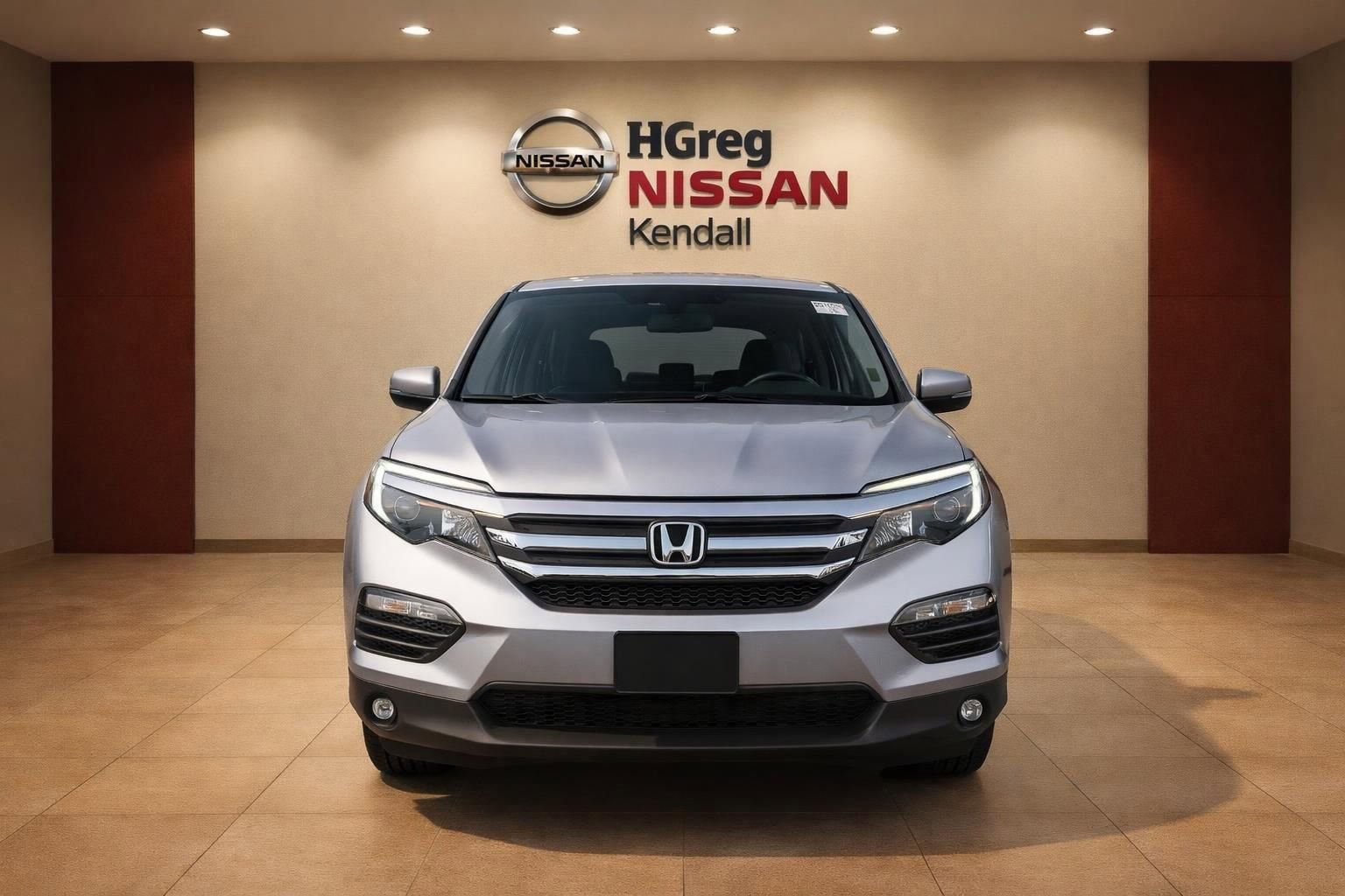 Used 2018 Honda Pilot EX image 3