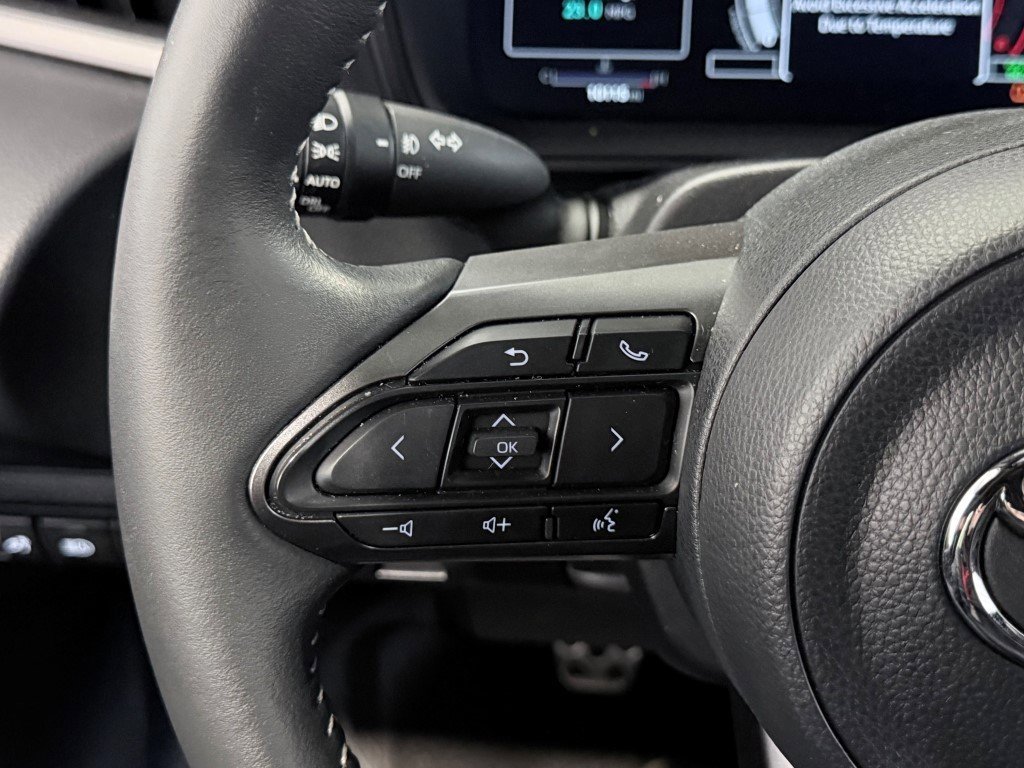 Used 2023 Toyota Corolla Core image 36