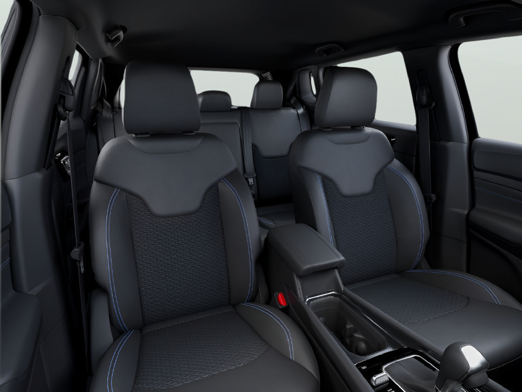 New 2026 Jeep Compass Latitude AWD/4WD image 9