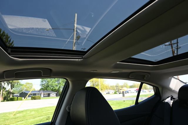 Used 2023 Nissan Maxima SL FWD image 35