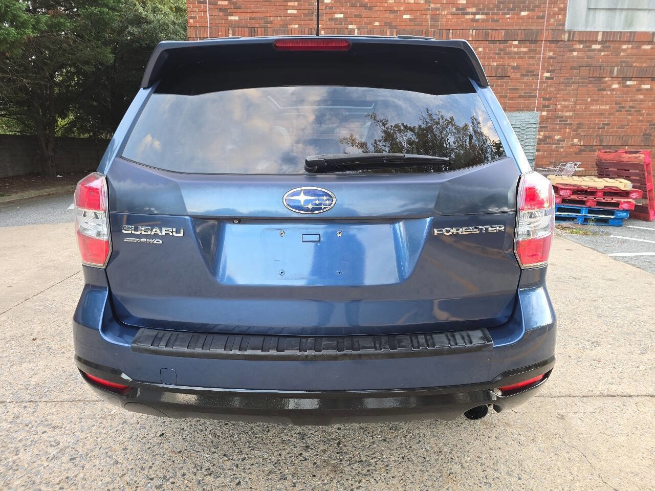 Used 2014 Subaru Forester 2.5i Limited w/ Rugged Package #2 image 3