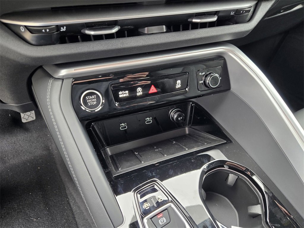 New 2025 Audi Q5 Prestige image 23