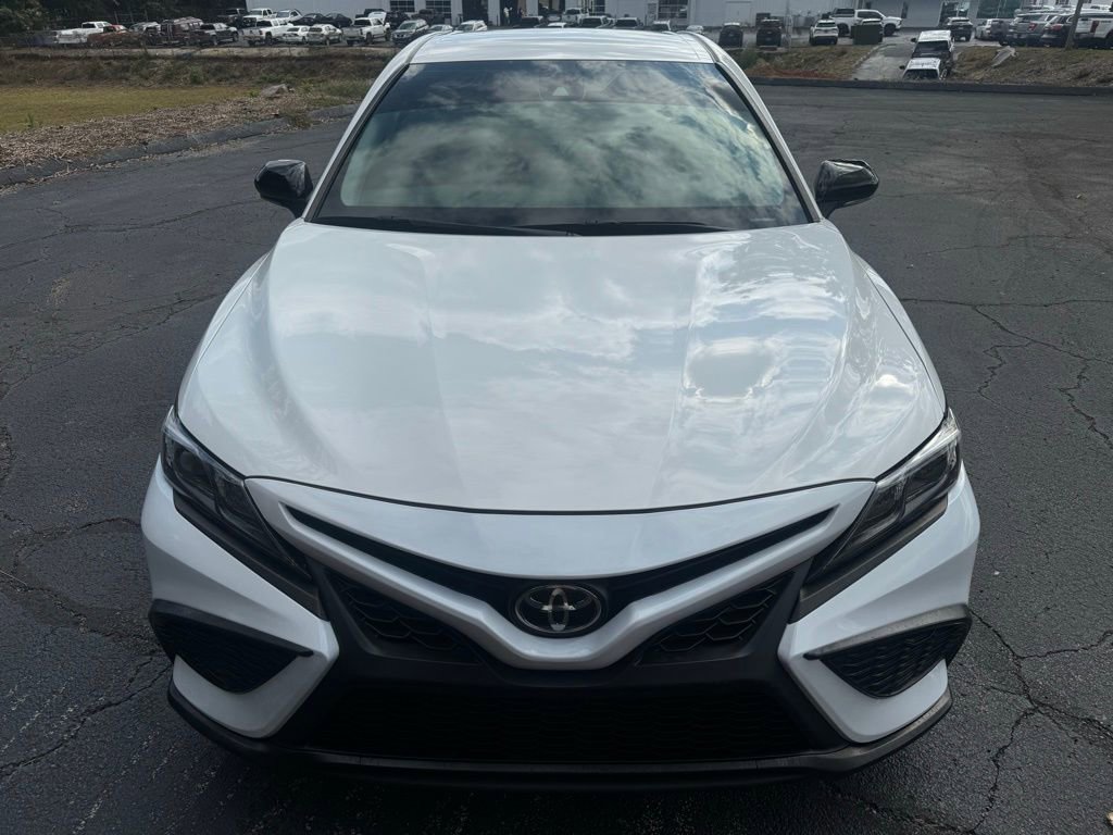 Used 2023 Toyota Camry SE image 11
