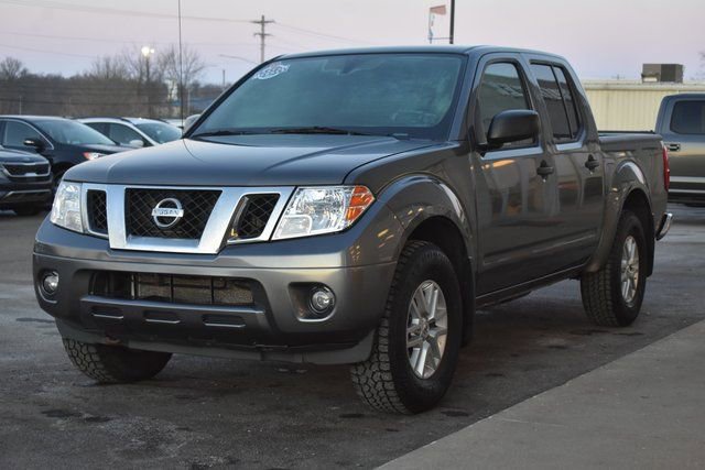 Used 2020 Nissan Frontier SV image 10