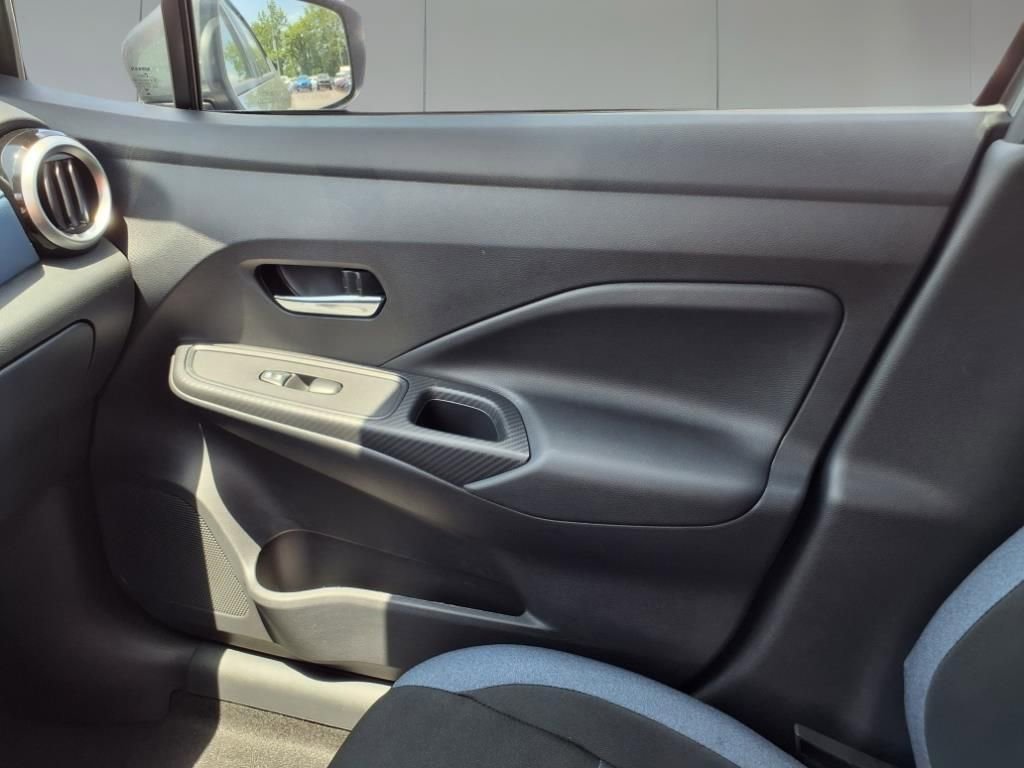 New 2025 Nissan Versa SV w/ Trunk Package image 25