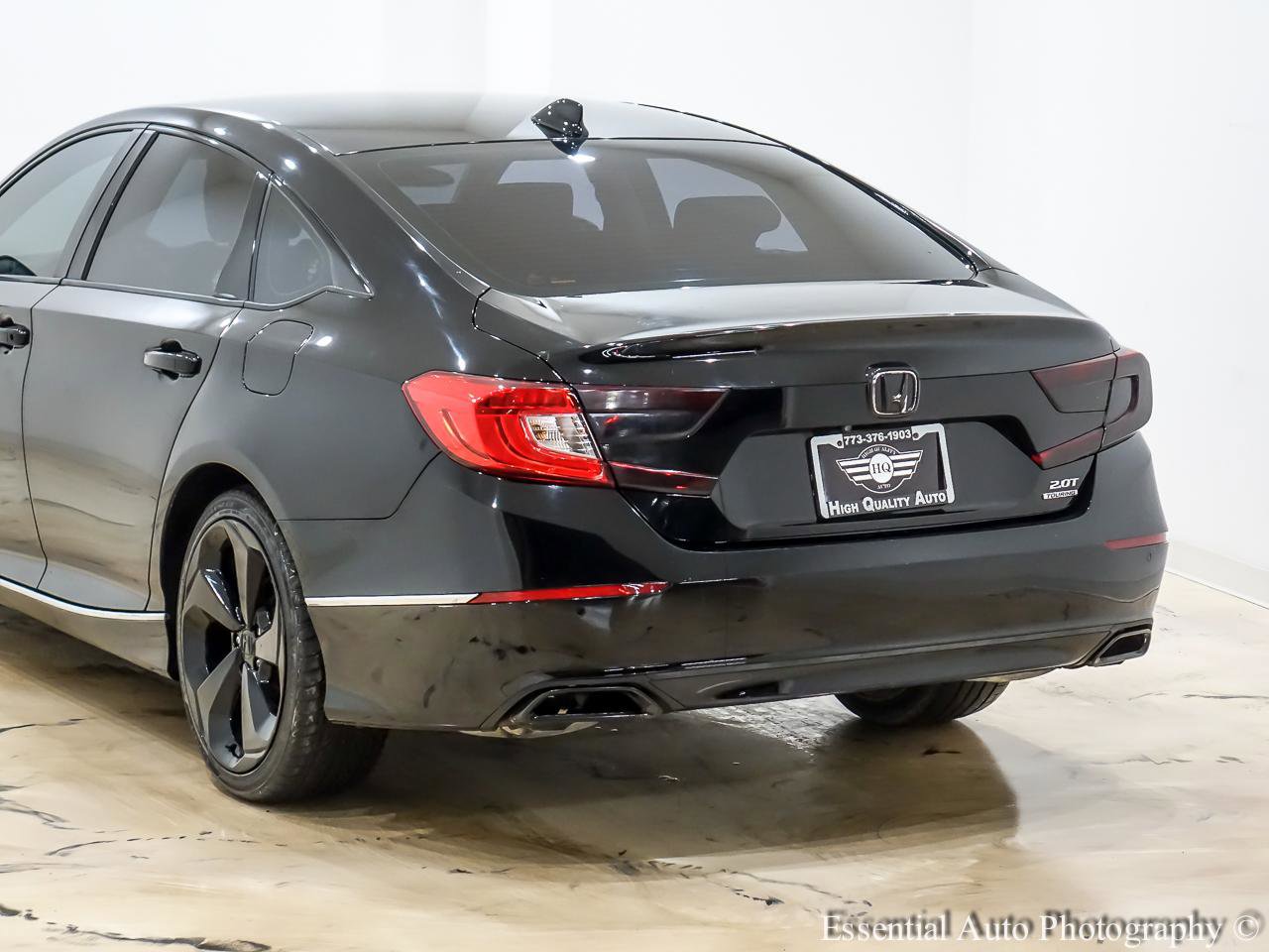 Used 2020 Honda Accord Touring image 9