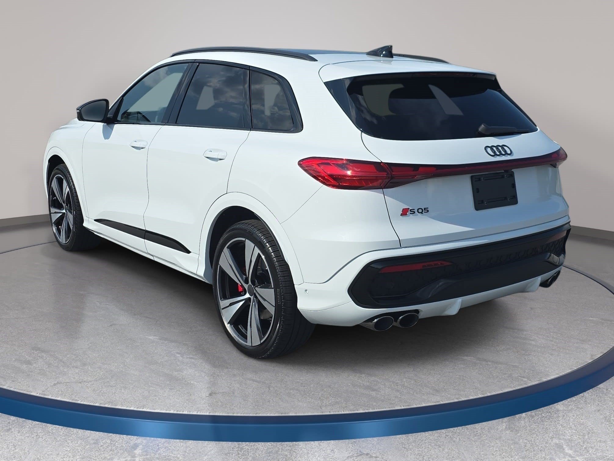 New 2026 Audi SQ5 Prestige AWD/4WD image 7