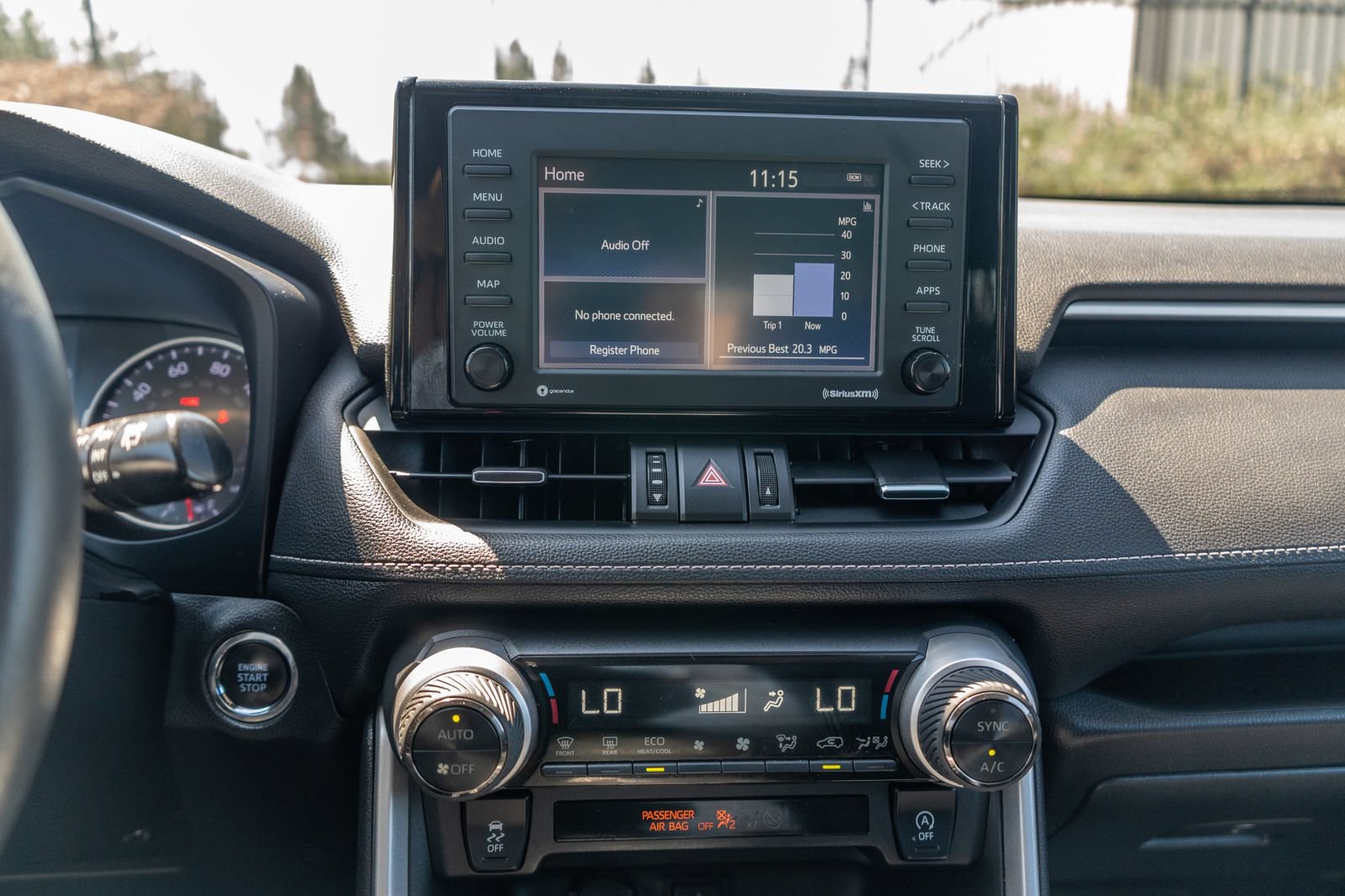 Certified 2022 Toyota RAV4 XLE Premium FWD image 28