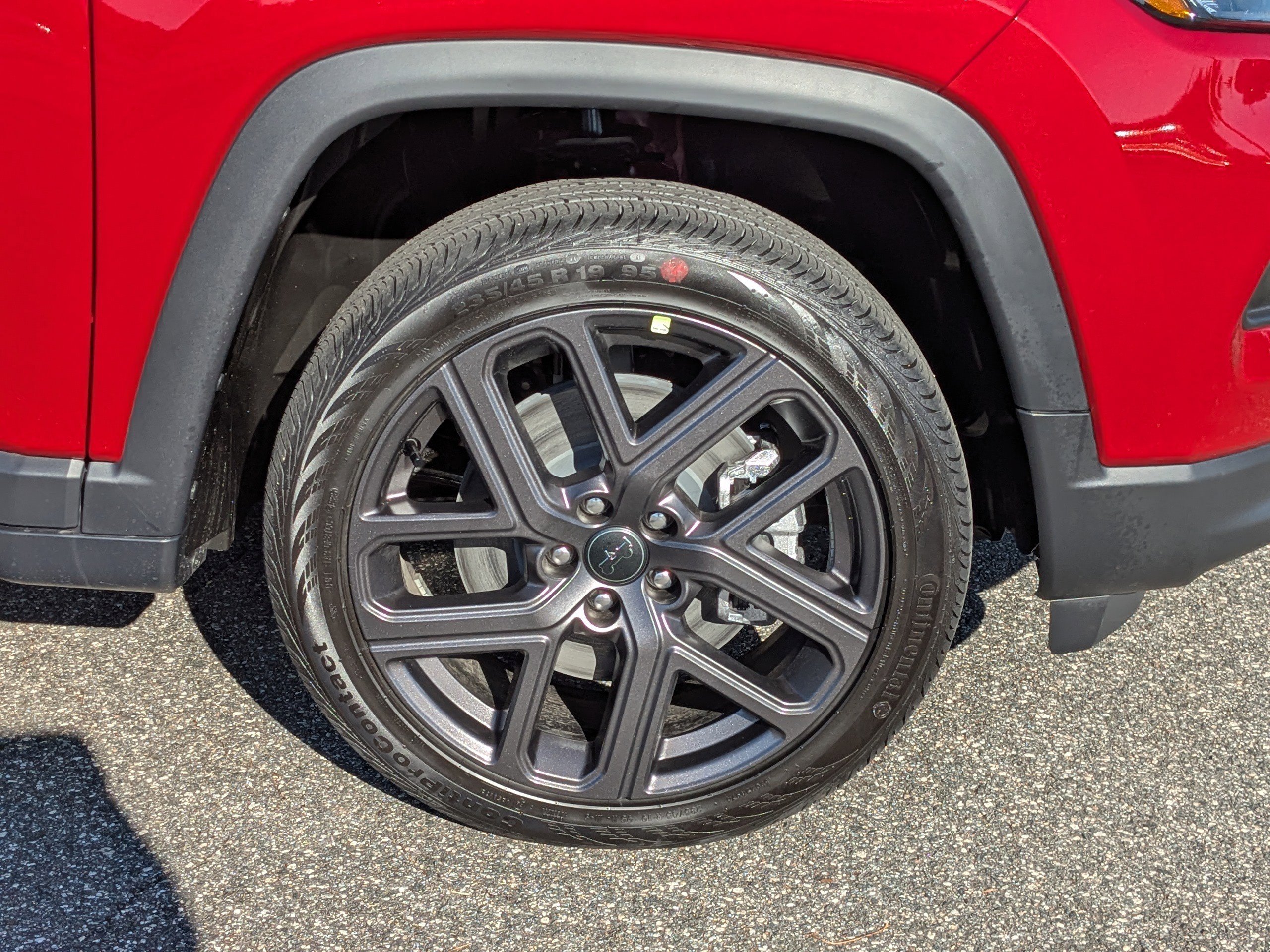 New 2026 Jeep Compass Latitude image 10