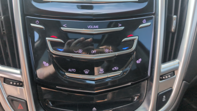 Used 2016 Cadillac SRX Luxury w/ Trailering Package AWD/4WD image 28