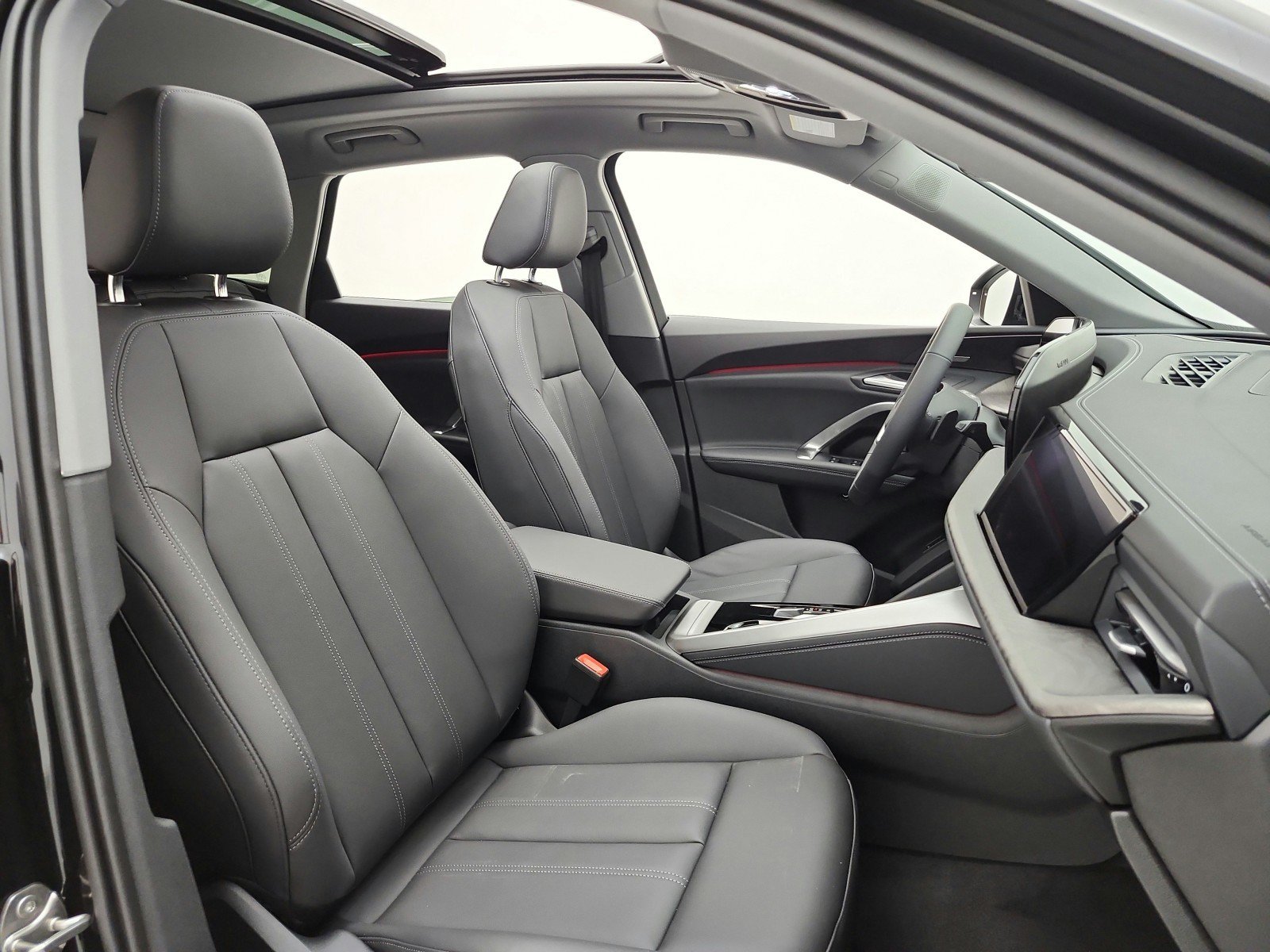 New 2026 Audi Q5 Premium Plus AWD/4WD image 15