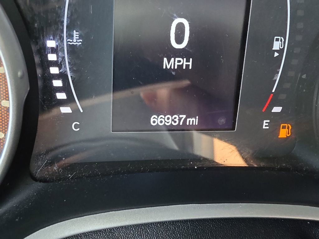 Used 2021 Jeep Compass Latitude image 18