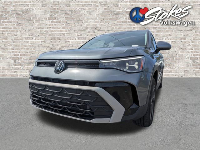 Certified 2025 Volkswagen Taos SE AWD/4WD image 8