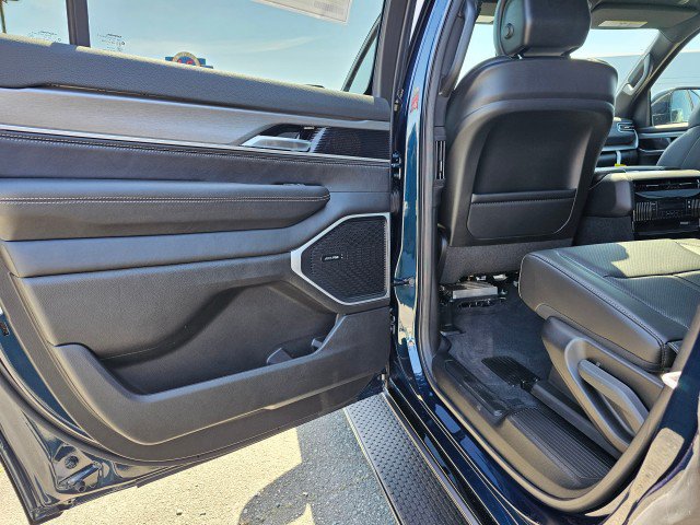 New 2026 Jeep Grand Wagoneer 4WD w/ Premium Group I image 26