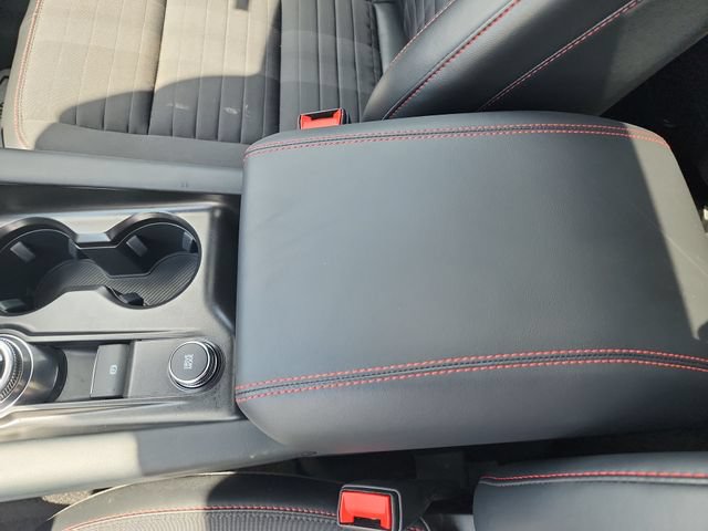 Used 2025 Ford Explorer ST-Line AWD/4WD image 25