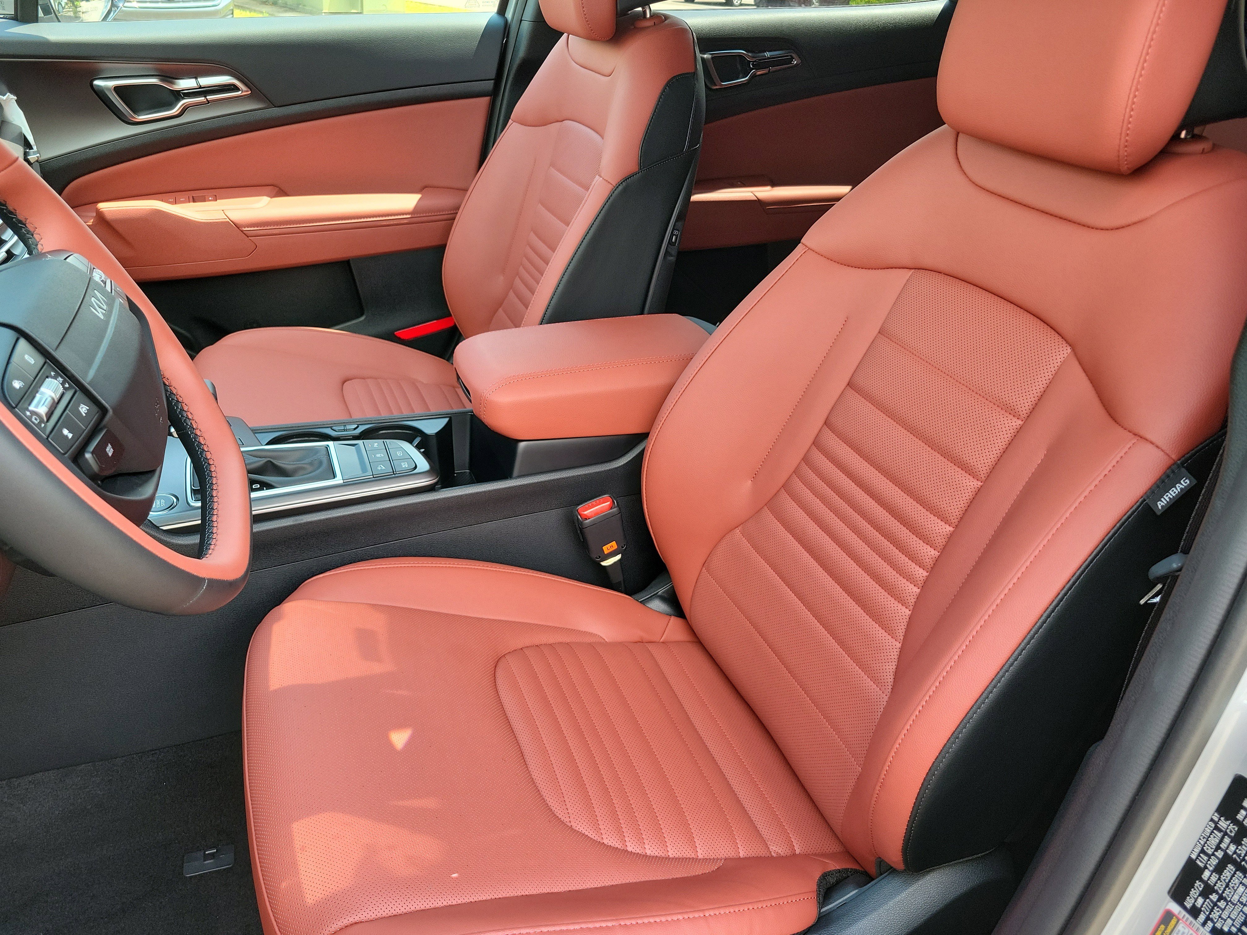 New 2026 Kia Sportage SX image 4