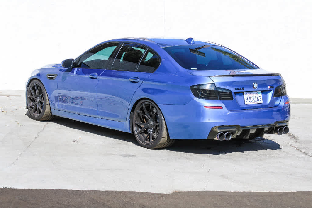 Used 2013 BMW M5 RWD image 4