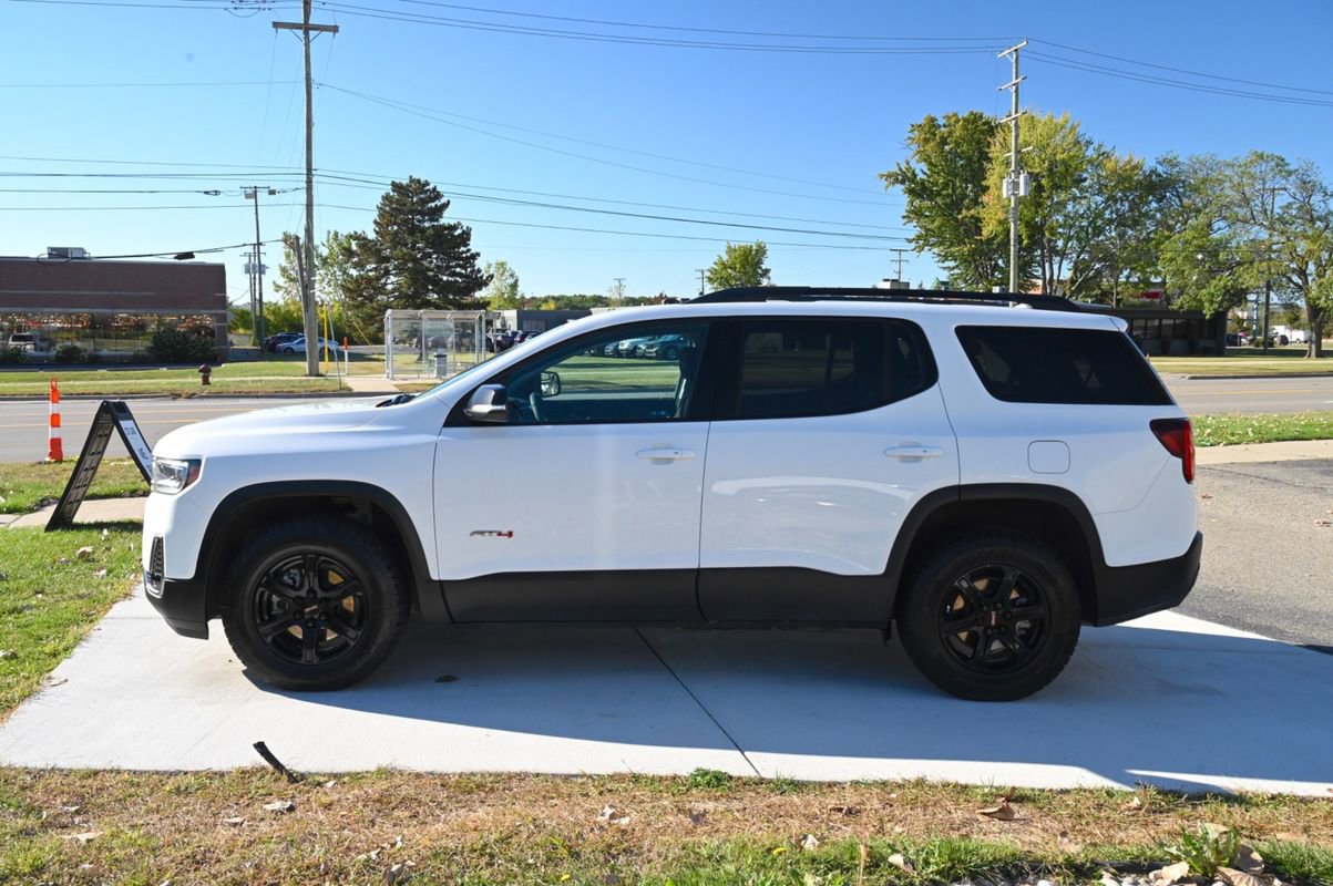 Used 2023 GMC Acadia AT4 w/ Trailering Package image 8
