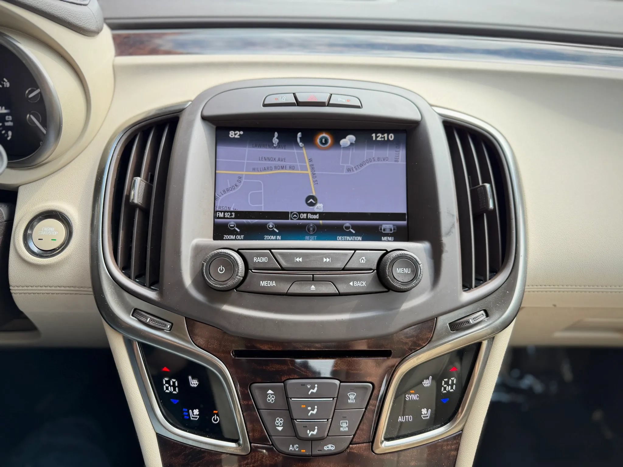 Used 2016 Buick LaCrosse Premium w/ Driver Confidence Package #1 FWD image 14