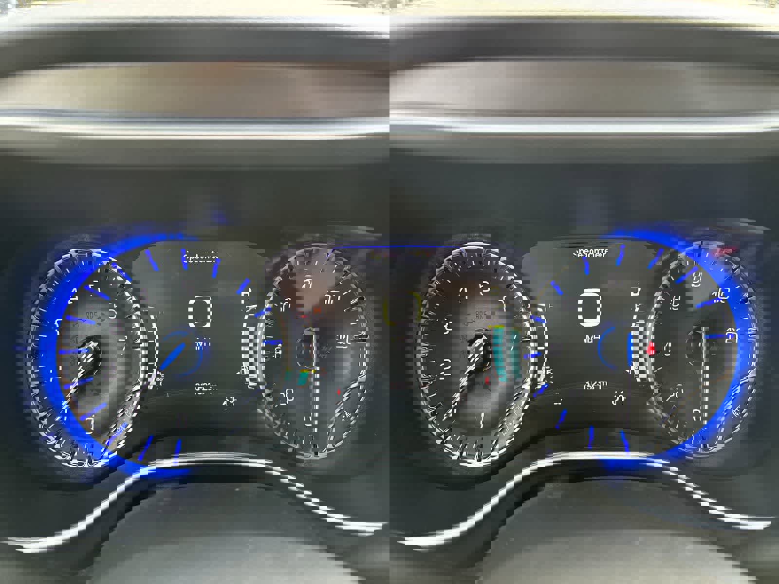 Certified 2024 Chrysler Pacifica Touring-L image 13